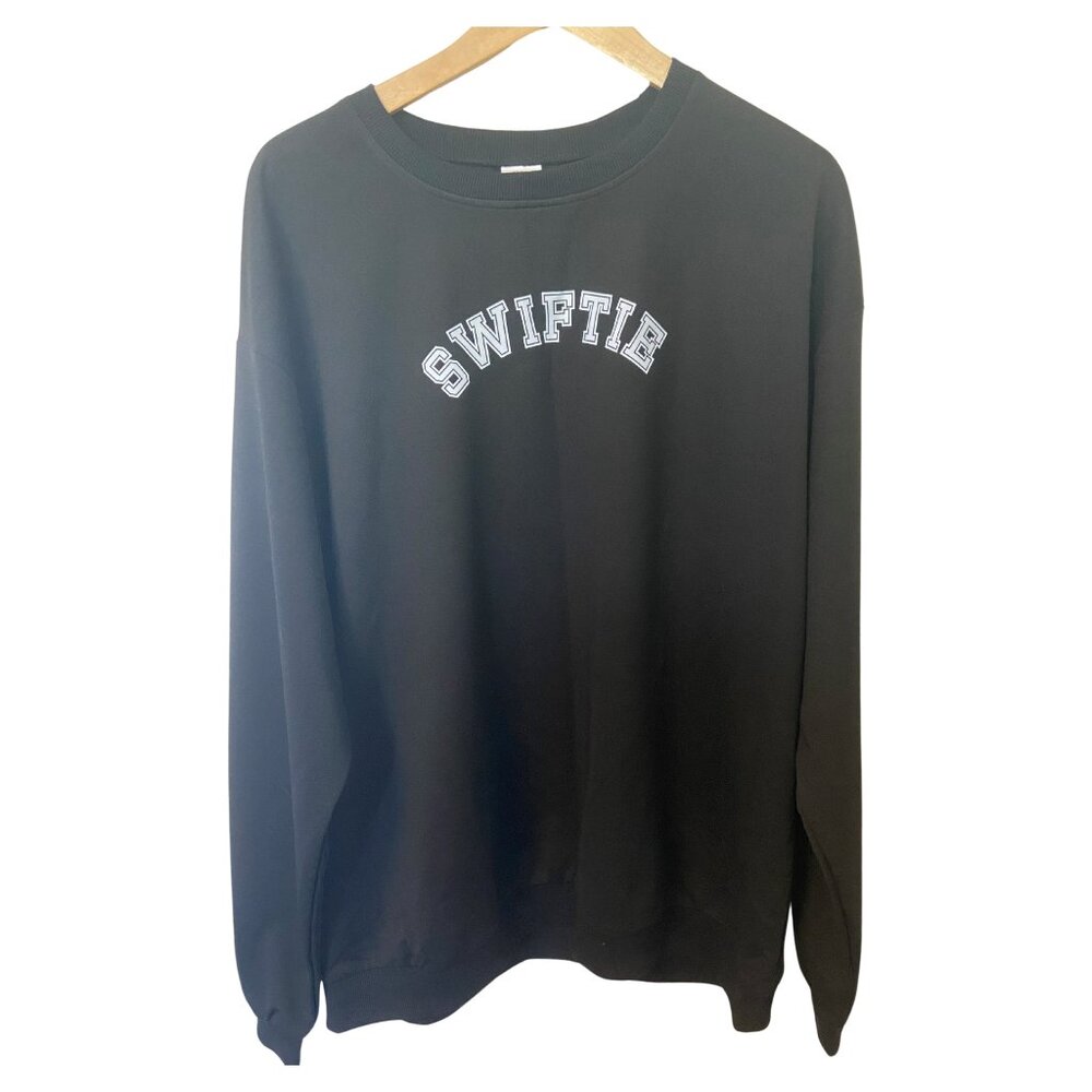 Taylor Swift Fan Crewneck Sweater, Size XXL